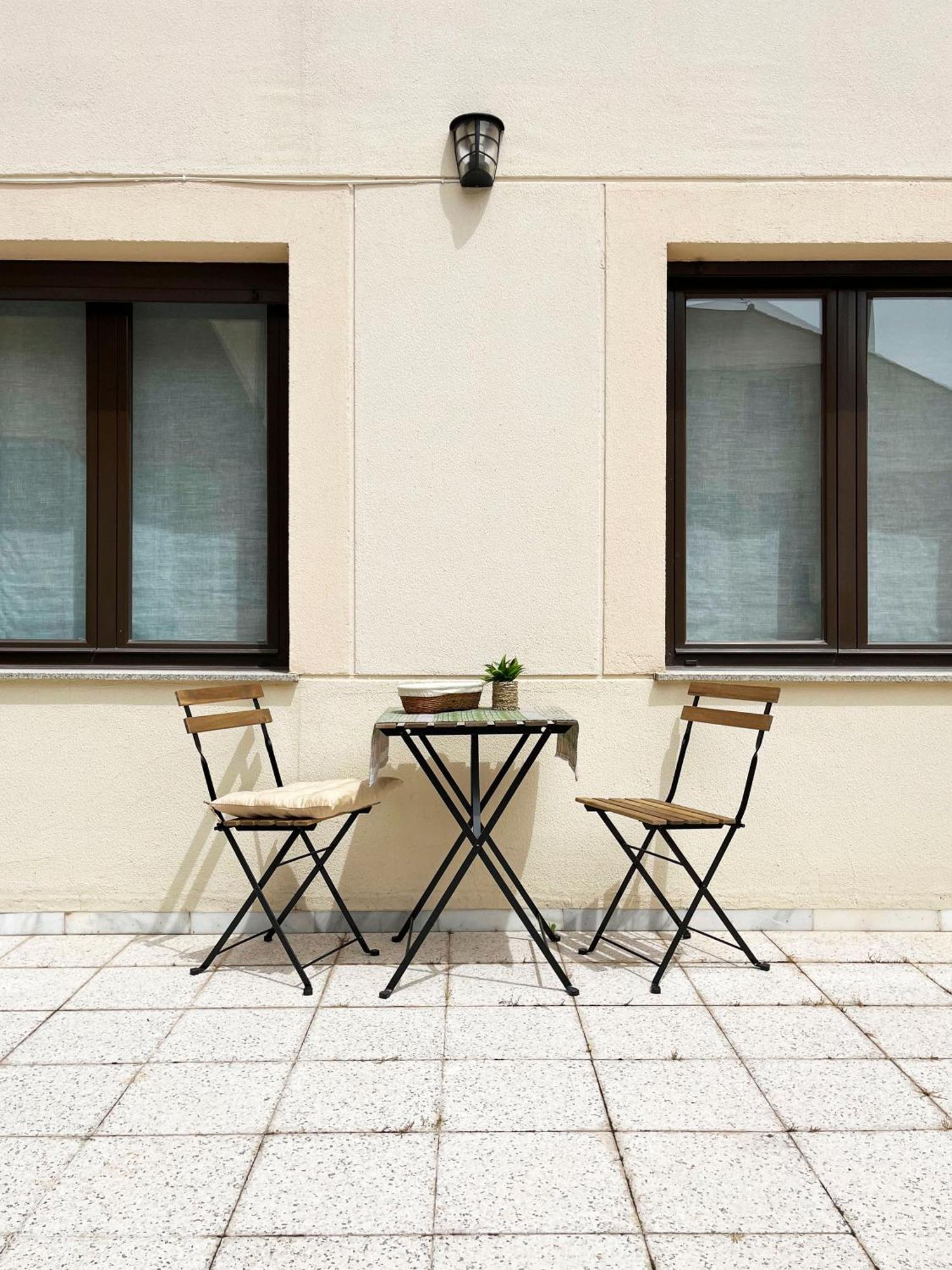 Vut Plaza Fontana Apartment Salamanca Exterior photo